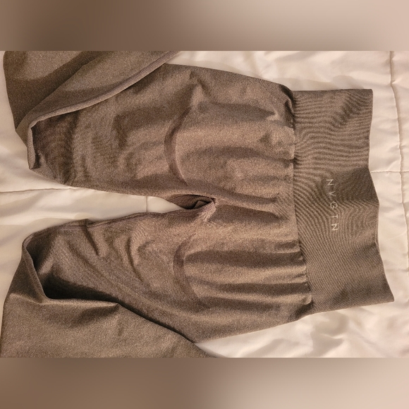 NVGTN Contour Seamless Leggings - Picture 6 of 10